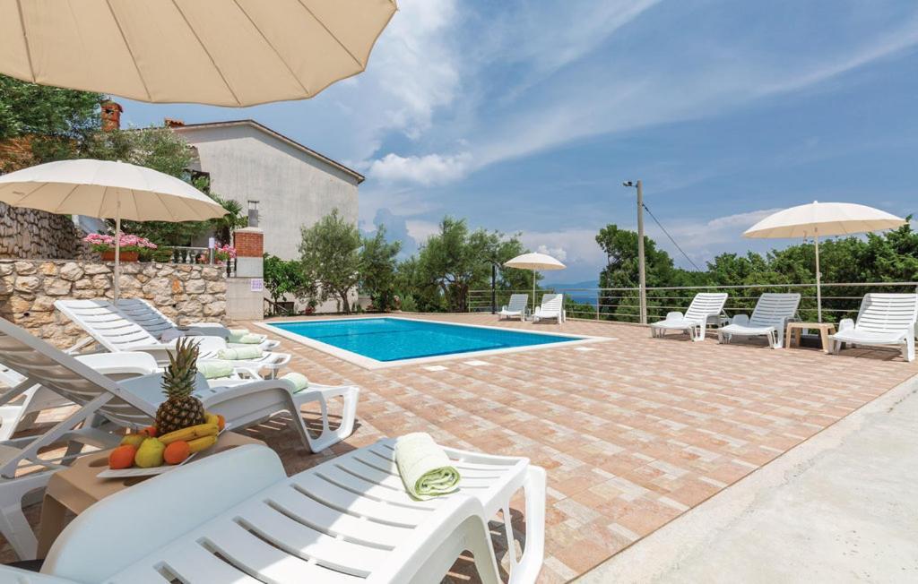 Relax Ravni Apartment Ngoại thất bức ảnh