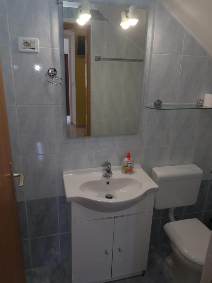 Relax Ravni Apartment Ngoại thất bức ảnh