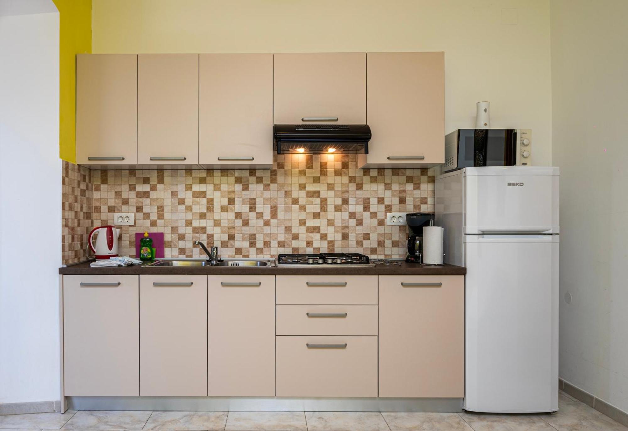 Relax Ravni Apartment Ngoại thất bức ảnh